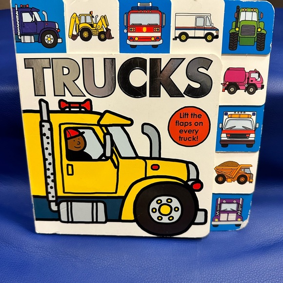 Book Bundle $5 each or $10 for all four - Picture 4 of 9